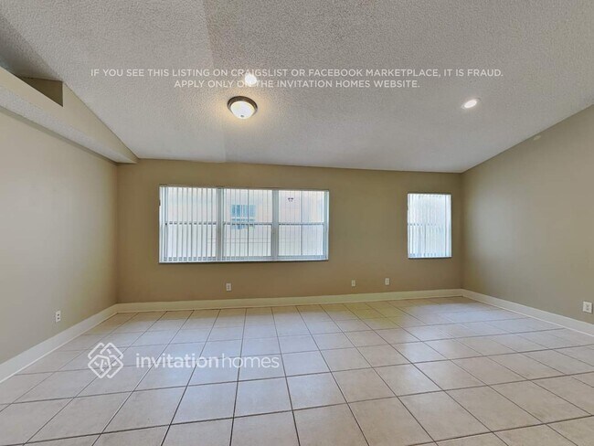 Foto del edificio - 7333 NW 1st Manor