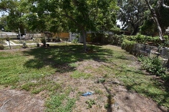 Building Photo - 1014 Harden Ct