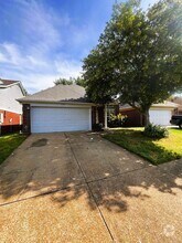 Building Photo - 6840 Mikayla Ln