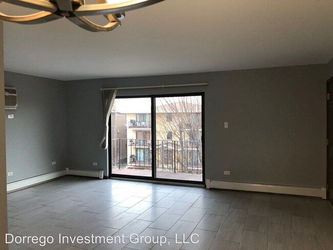 Building Photo - 5713 W 106th St