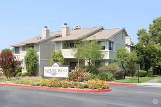 Vintage Ridge Apartment Homes photo'