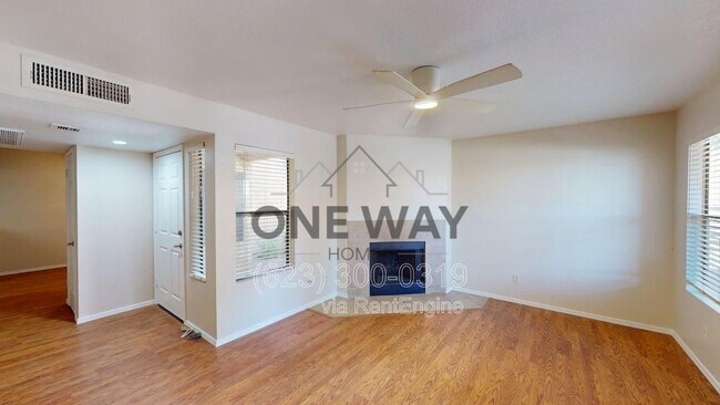 Foto del edificio - 8787 E Mountain View Rd