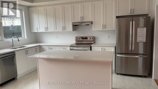 Building Photo - 142 Lageer Dr