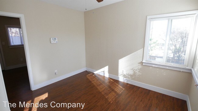Building Photo - 4921 Auburn Dr