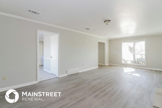 Foto del edificio - 7172 Market Square Dr