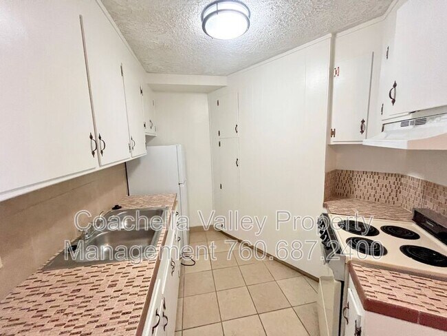 Foto del edificio - 2580 E Tahquitz Canyon Way