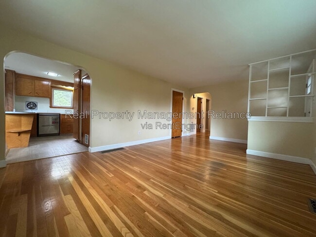 Photo - 78 Memorial Drive House