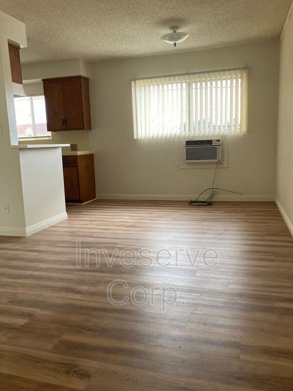 Foto del edificio - 304 N 4th St