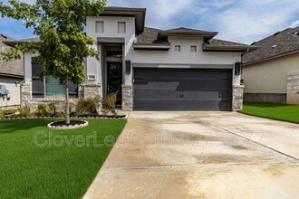 Building Photo - 1149 Cadogan Squire