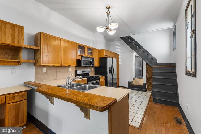 Building Photo - 943 E Passyunk Ave