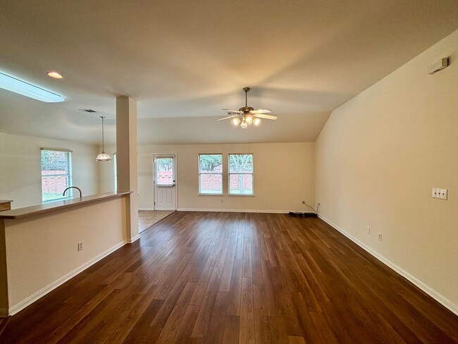 Building Photo - Teravista 4 Bedroom - Single Story - Avail...