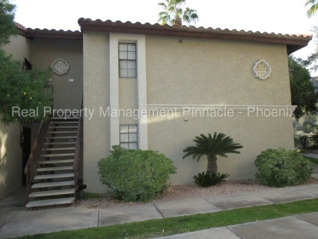 Building Photo - 7557 N. Dreamy Draw Drive #249