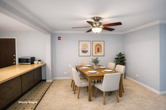 Foto del edificio - 2343 Ogden Ave