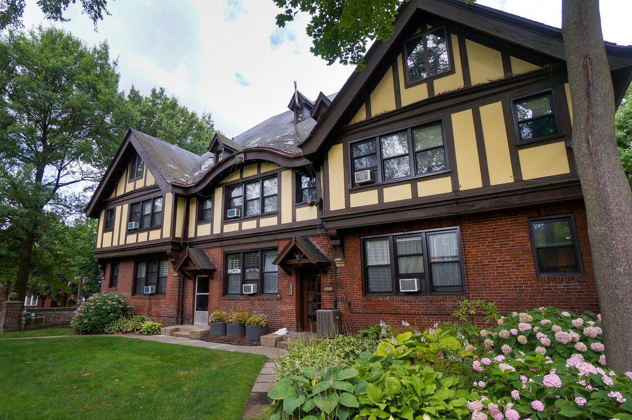Primary Photo - Wellesley Place