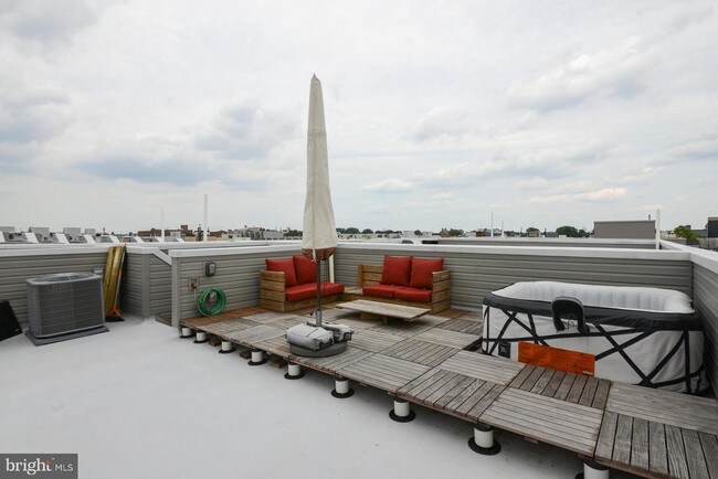 Foto del edificio - 158 W Thompson St