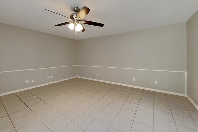 Building Photo - 18106 Navajo Trail Dr