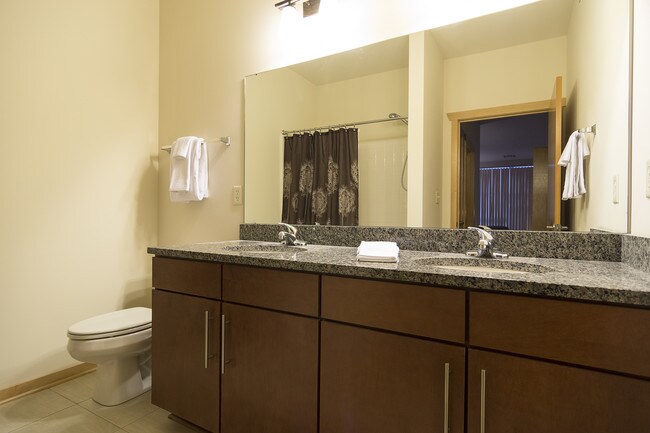 Foto del edificio - Jackson Square Apartments