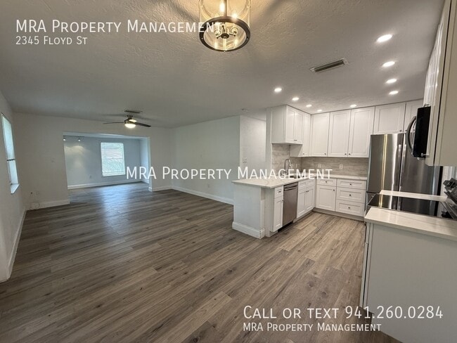 Foto del edificio - 2345 Floyd St