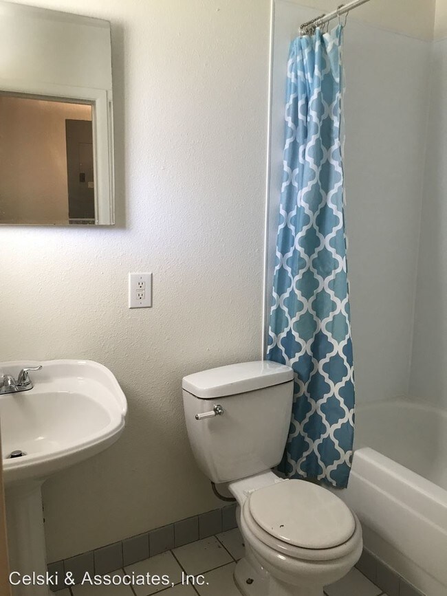 Foto del edificio - 4819 W Canal Dr