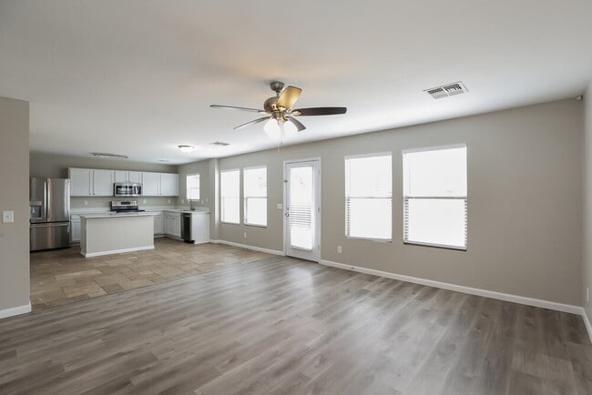 Foto del edificio - 3117 W Fremont Rd.