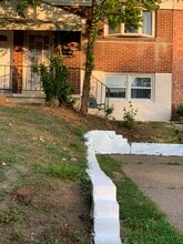 Building Photo - 62 Oakmont Dr