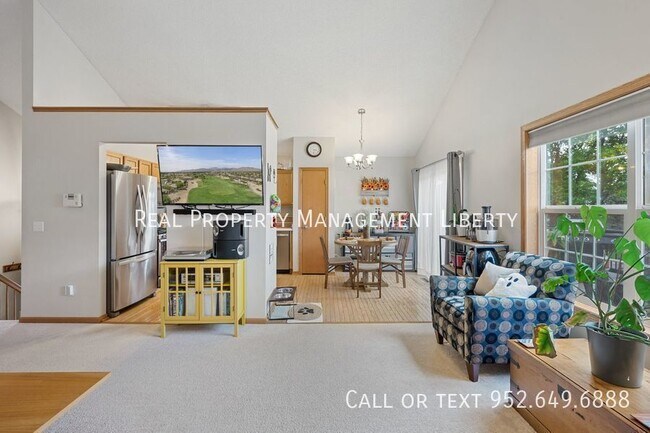 Foto del edificio - 1412 Yorkshire Ln