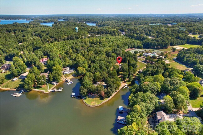 Foto del edificio - 111 Farmington Ln