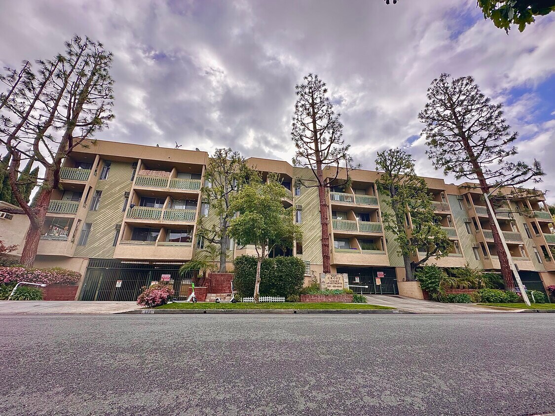 Croft Apartments Apartments in West Hollywood, CA