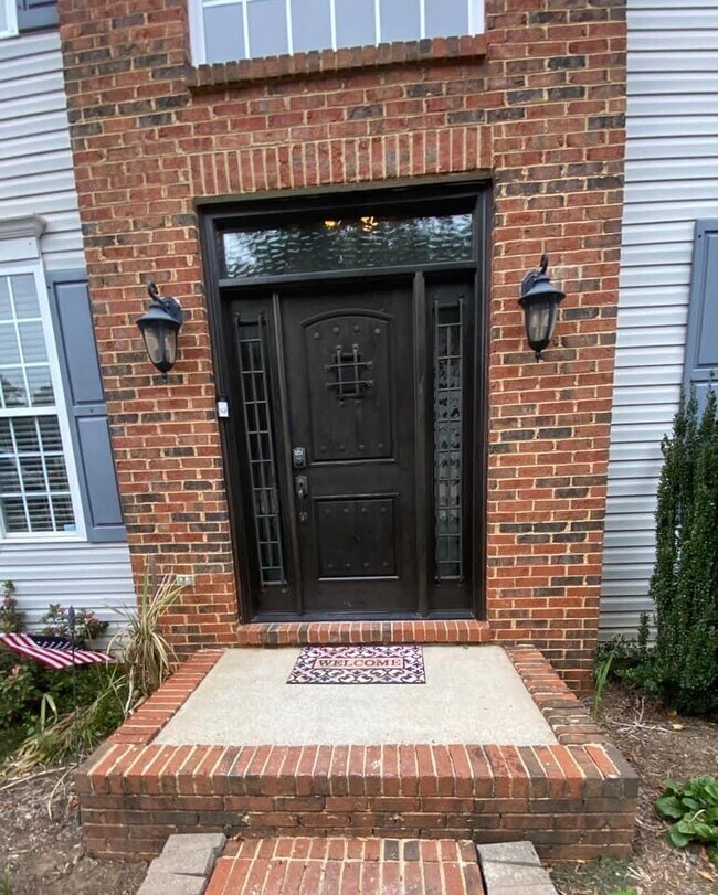 10830 Chamberlain Hall Ct, Charlotte, NC 28277 House Rental in