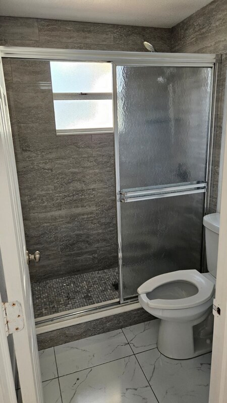 Foto del edificio - 951 W 53rd St