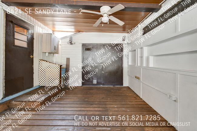 Foto del edificio - 8424 SE Sandy Ln
