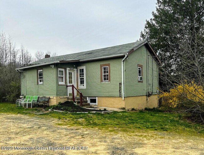 Building Photo - 356 Texas Rd