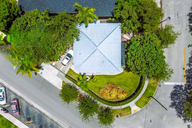 Aerial view - 685 SW 19th Rd House