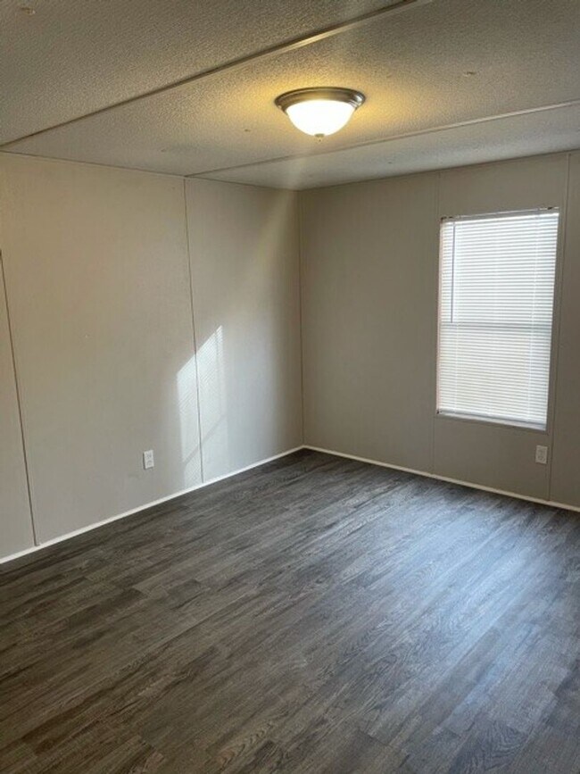 Foto del edificio - 3 Bed 2 Bath Haughton Home
