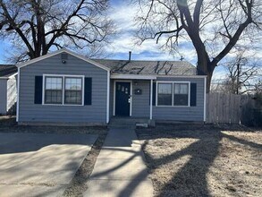 Building Photo - 3721 25th St