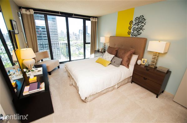 Foto del edificio - 205 N Columbus Dr