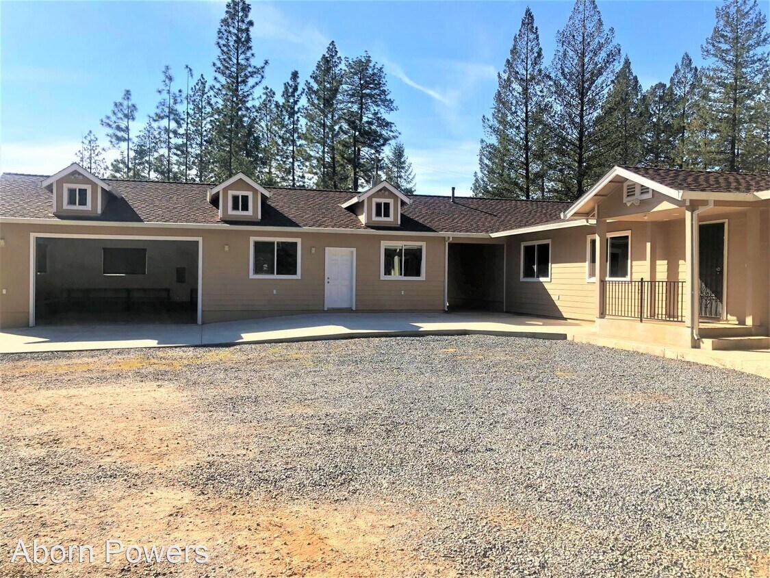 Primary Photo - 3 br, 3 bath House - 6451 Shoo Fly Rd.