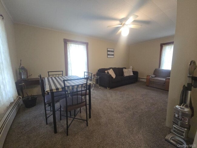 Building Photo - 59 Bridge St