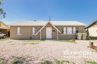 Building Photo - 5712 N 63rd Dr