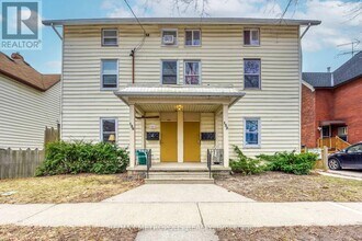 Building Photo - 132 Forsyth St S