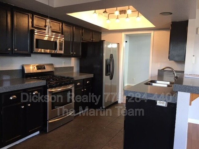 Building Photo - 2296 Morninglory Dr