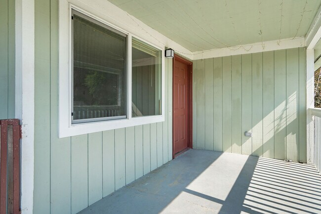 Foto del edificio - 363 Earlington Ave SW