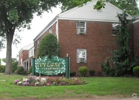 Ivy Lane Apartments