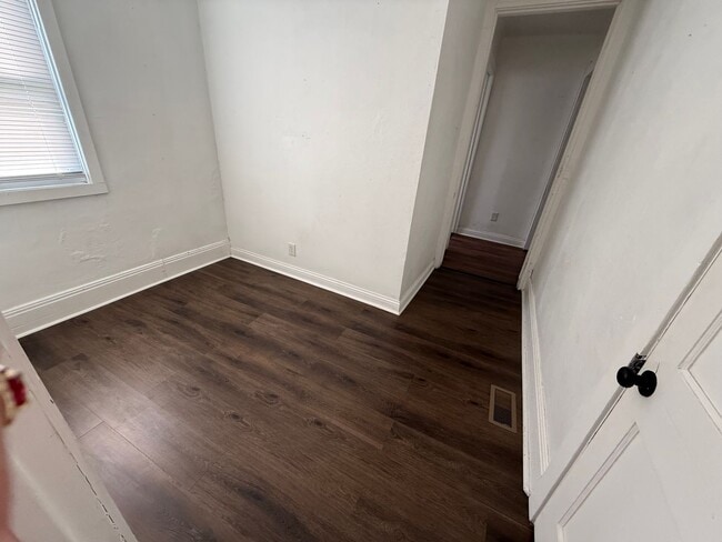 Foto del edificio - House for Rent