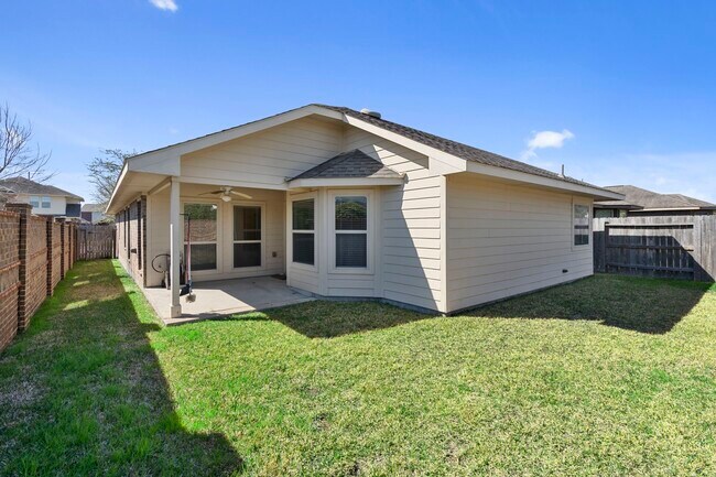 Building Photo - 18751 Majestic Vista Ln