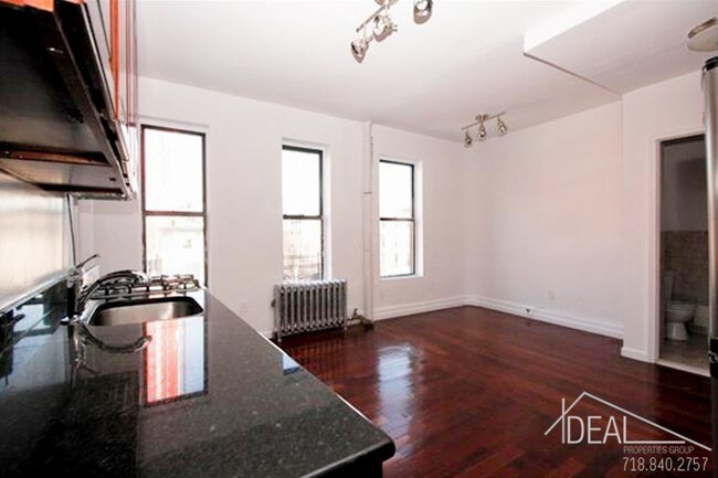 Foto del edificio - 427 Dean St