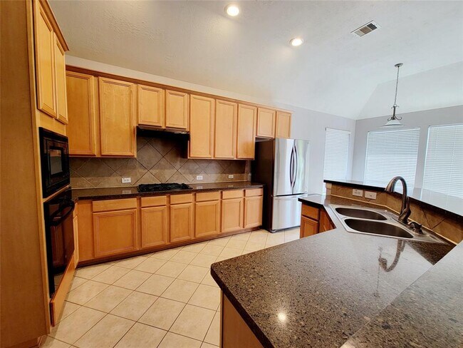 Foto del edificio - 2110 Jurgensen Ln