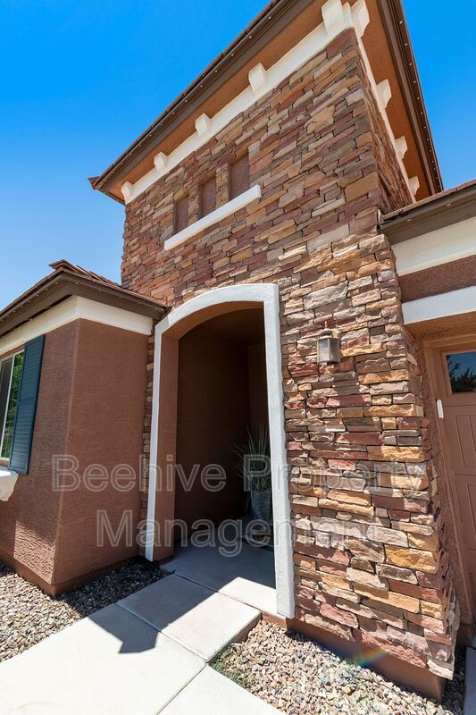 Foto del edificio - 22282 E Pickett Ct