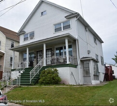 Building Photo - 1349 Dartmouth St