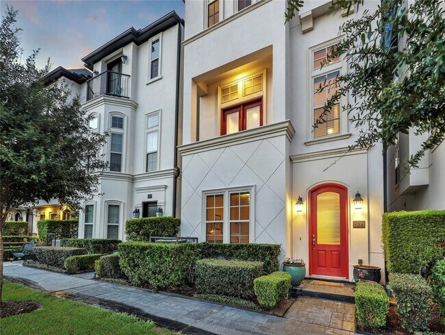 Building Photo - 2611 Rusk St